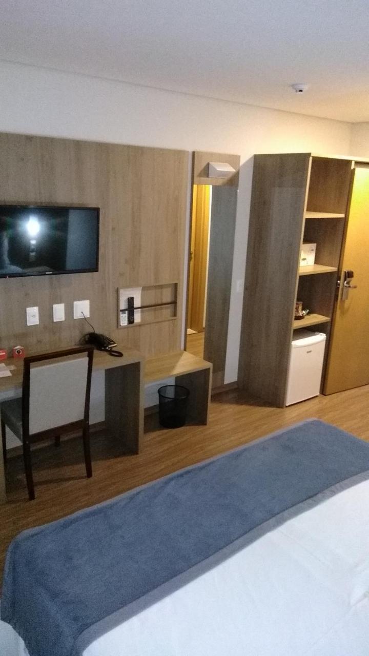 Ives Hotel Costa Rica Luaran gambar